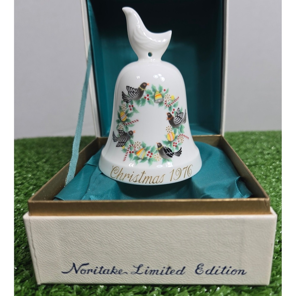 Noritake Christmas Bell 1976 4 Colly Birds Ltd Ed Bone China #54913 NOB 5th Ed